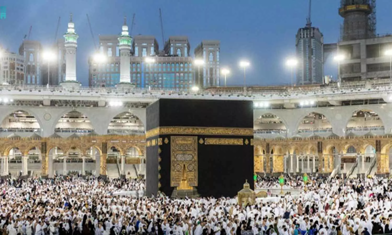 സൗദികൾക്ക് വിദേശികളായ സുഹൃത്തുക്കളെ ഉംറക്ക് ക്ഷണിക്കാൻ വ്യക്തിഗത വിസിറ്റ് വിസ ഉപയോഗിക്കാം