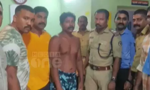 തിരുവനന്തപുരം മെഡിക്കൽ കോളജിൽ നിന്ന് ചാടിപ്പോയ പീഡനക്കേസ് പ്രതി പിടിയിൽ