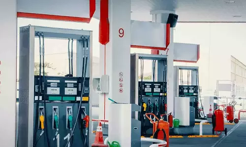 സൗദിയിലെ പെട്രോൾ സ്റ്റേഷനുകളിൽ വ്യാപക പരിശോധന; സേവനങ്ങളും ഗുണനിലവാരവും പരിശോധിക്കുന്നു