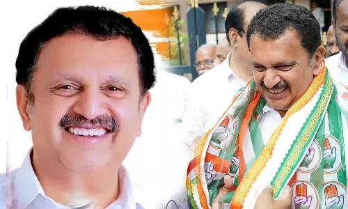 പാലക്കാട്ട് മുരളി എത്തുമോ? മത്സരിപ്പിക്കണമെന്ന് ആവശ്യപ്പെട്ട് ഡിസിസി നേതൃത്വം പാലക്കാട്ട് മുരളി എത്തുമോ? മത്സരിപ്പിക്കണമെന്ന് ആവശ്യപ്പെട്ട് ഡിസിസി നേതൃത്വം