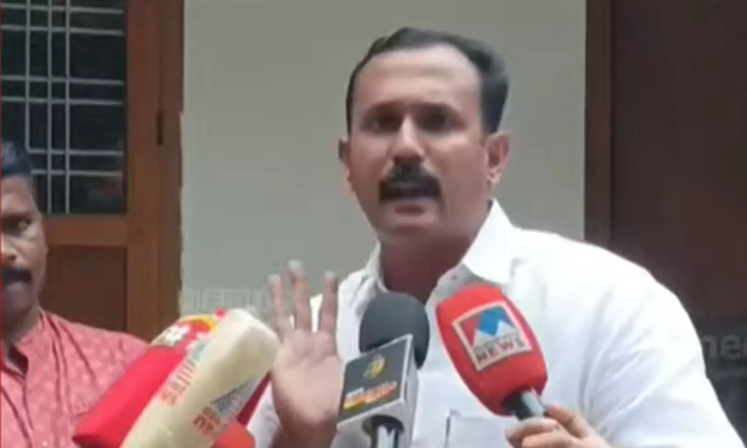 കേസ് നടത്താനായി ടി.വീണ എട്ടു കോടിയോളം രൂപ ചിലവഴിച്ചു‌‌‌: ഷോൺ ജോർജ്