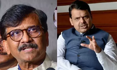 ബാബാ സിദ്ദീഖിയുടെ കൊലപാതകം: ഫഡ്‌നാവിസിനെ ആഭ്യന്തര മന്ത്രിസ്ഥാനത്ത് നിന്ന് മാറ്റണമെന്ന് സഞ്ജയ് റാവത്ത്‌