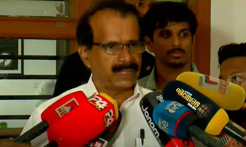 മദ്രസകൾ അടച്ചു പൂട്ടാനുള്ള നീക്കത്തിൽ പ്രതികരണത്തിനില്ലെന്ന് കേന്ദ്ര സഹമന്ത്രി ജോർജ് കുര്യൻ