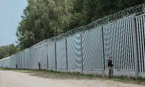 Poland To Temporarily Suspend Right To Asylum