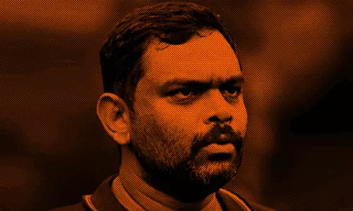 ലാറി ഡ്രൈവര്‍ അര്‍ജുന്‍, ലോറി ഉടമ മനാഫ്,