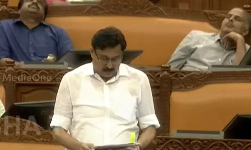 വഖഫ് ഭേദഗതി ബിൽ പിൻവലിക്കണം; നിയമസഭ പ്രമേയം പാസാക്കി വഖഫ് ഭേദഗതി ബിൽ പിൻവലിക്കണം; നിയമസഭ പ്രമേയം പാസാക്കി