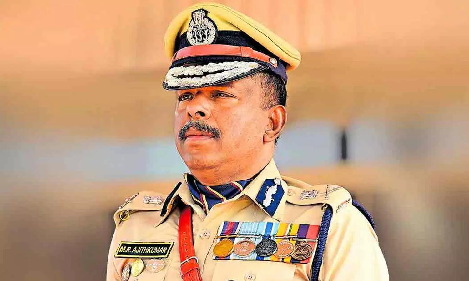 മാമി തിരോധാനക്കേസ്; എം.ആർ അജിത് കുമാറിനെതിരെ ഡിജിപിയുടെ റിപ്പോർട്ടിൽ പരാമർശം മാമി തിരോധാനക്കേസ്; എം.ആർ അജിത് കുമാറിനെതിരെ ഡിജിപിയുടെ റിപ്പോർട്ടിൽ പരാമർശം