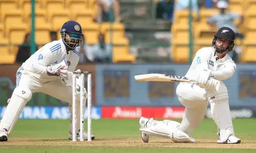 Conveck half-century; New Zealand lead by 134 runs, 180-3 in the Bengaluru Test