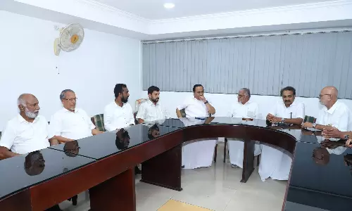 രാജ്യത്തെ മദ്രസകൾ അടച്ചുപൂട്ടാനുള്ള കേന്ദ്ര നീക്കം തടയും - വി. ഡി സതീശൻ രാജ്യത്തെ മദ്രസകൾ അടച്ചുപൂട്ടാനുള്ള കേന്ദ്ര നീക്കം തടയും - വി. ഡി സതീശൻ