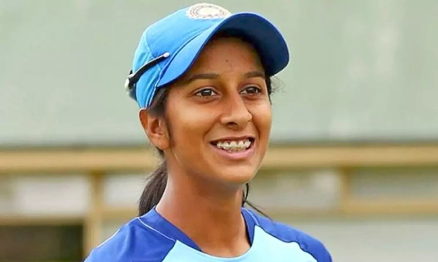 പിതാവ് മതപരിവർത്തനത്തിന് ശ്രമിച്ചു; ക്രിക്കറ്റ് താരം ജെമിമ റോഡ്രിഗസിൻ്റെ അംഗത്വം റദ്ദാക്കി ഖാർ ജിംഖാന ക്ലബ്ബ്