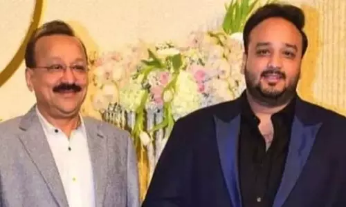 Baba Siddiquis Son Jabs Congress Over Mumbai Seat Pick