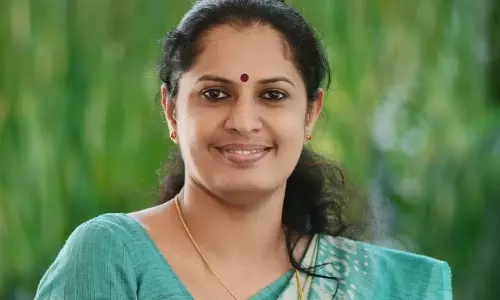 ദിവ്യയുടെ ബിനാമി ഇടപാടുകൾ അന്വേഷിക്കണം; വിജിലന്‍സിന് പരാതി