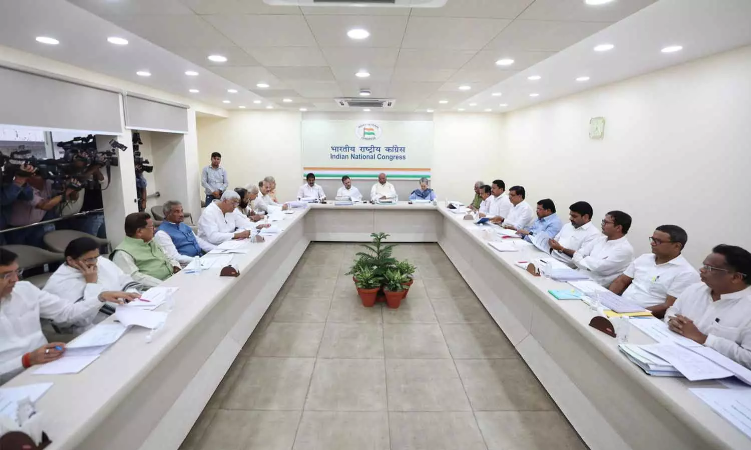 Congress has released the third phase candidate list in Maharashtra