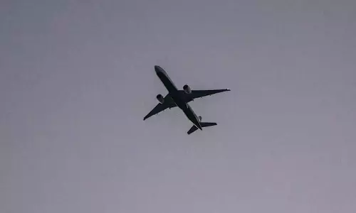 അനധികൃതമായി കുടിയേറിയ ഇന്ത്യക്കാ​രെ തിരിച്ചയച്ച് യുഎസ്