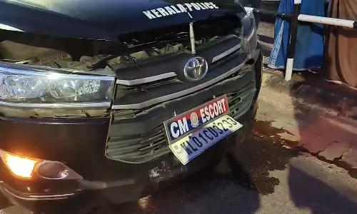 cm_ escort vehicle accident