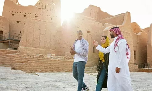 ടൂറിസം നിയമം കടുപ്പിച്ച് സൗദി: ഹോസ്പിറ്റാലിറ്റി സേവനങ്ങൾക്ക് ലൈസൻസ് നിർബന്ധം