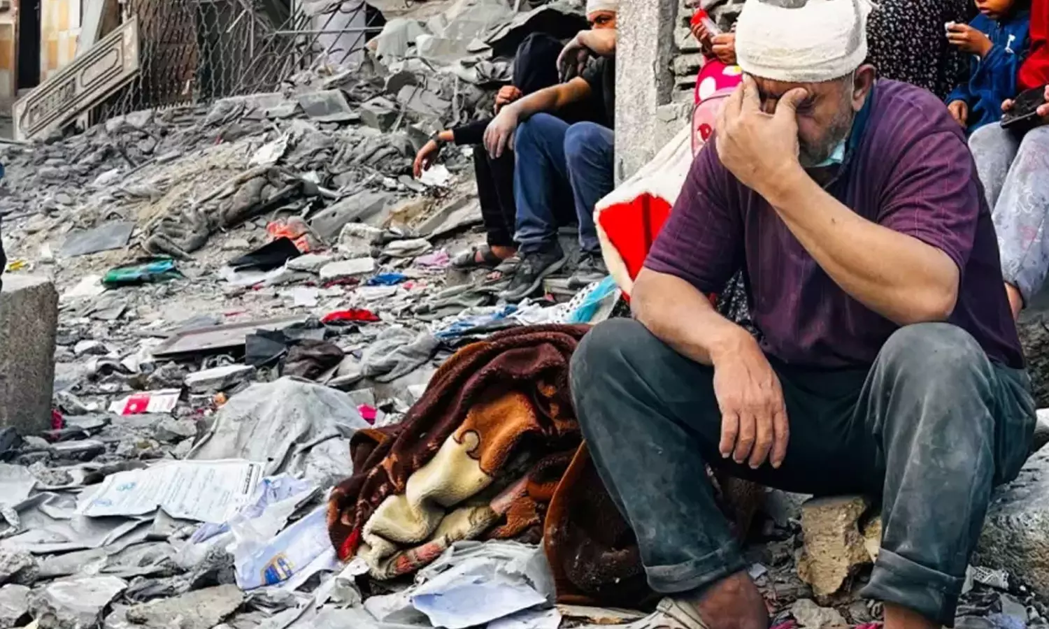 Israeli strike kills nearly 100 Palestinians sleeping in homes