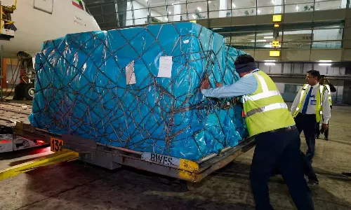 Indian sends 30 tonnes of essential medical supplies to Palestine