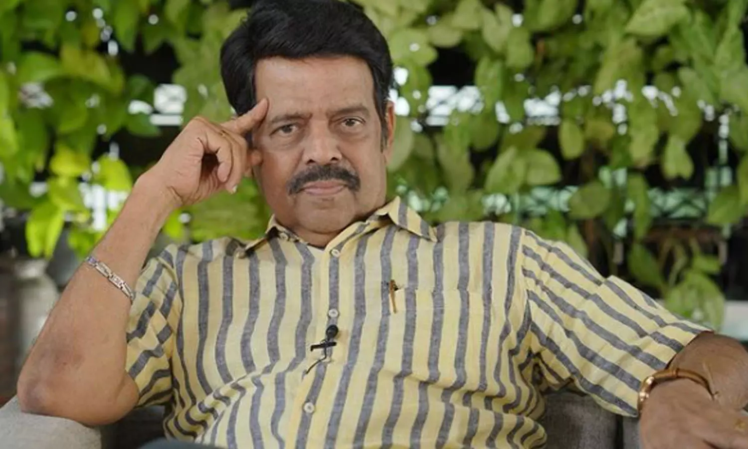 നടിയുടെ ലൈംഗികാതിക്രമ പരാതിയിൽ ബാലചന്ദ്രമേനോന് ഇടക്കാല മുൻ‌കൂർ ജാമ്യം