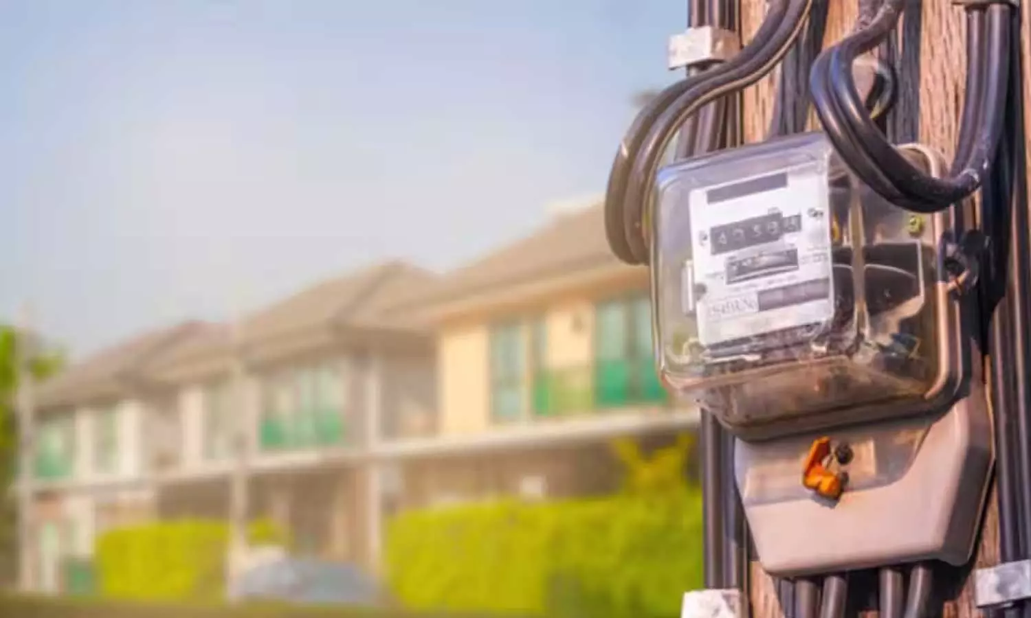 സംസ്ഥാനത്ത് വൈദ്യുതി നിരക്ക് വർധന ഉപതെരഞ്ഞെടുപ്പിന് ശേഷം