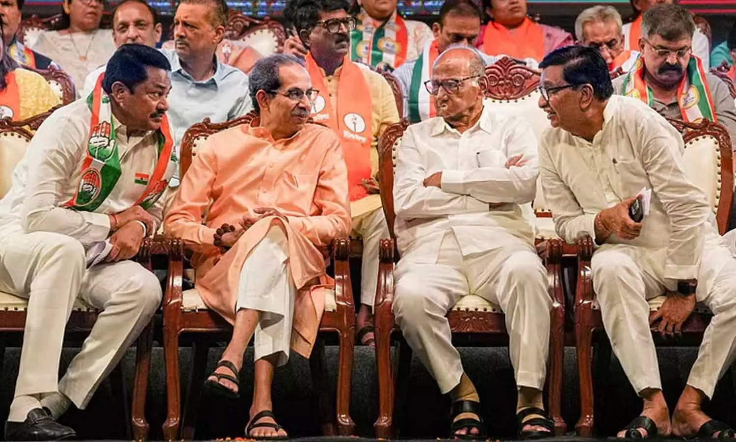 മഹാരാഷ്ട്രയിലും ജാർഖണ്ഡിലും തെരഞ്ഞെടുപ്പ് പ്രചാരണം ഊർജിതം; വിമത ഭീഷണിയിൽ പാർട്ടികൾ