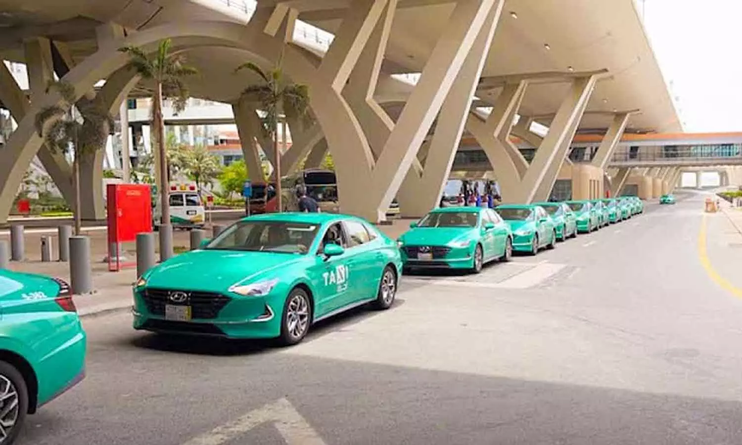 സൗദിയിൽ ടാക്സി നിരക്ക് വർധിക്കുന്നത് നിയന്ത്രിക്കാനൊരുങ്ങി ഗതാഗത മന്ത്രാലയം