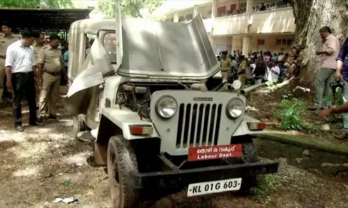 kollam collectorate bomb blast