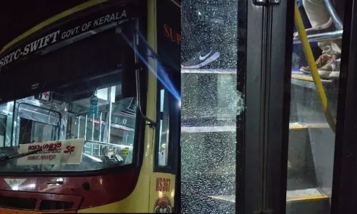 Stone pelted on KSRTC Swift bus