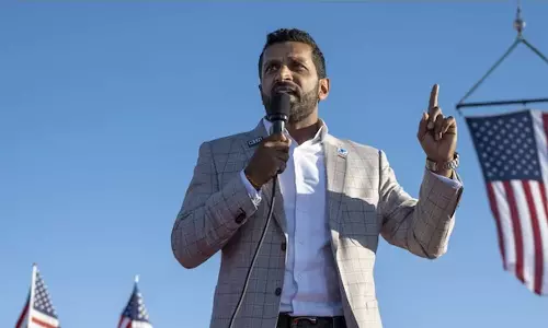 ട്രംപ് 2.0യിൽ സിഐഎ തലവൻ ഇന്ത്യൻ വേരുള്ള കാഷ് പട്ടേൽ ആകുമോ; ഉറ്റുനോക്കി യുഎസ് ജനത ട്രംപ് 2.0യിൽ സിഐഎ തലവൻ ഇന്ത്യൻ വേരുള്ള കാഷ് പട്ടേൽ ആകുമോ; ഉറ്റുനോക്കി യുഎസ് ജനത