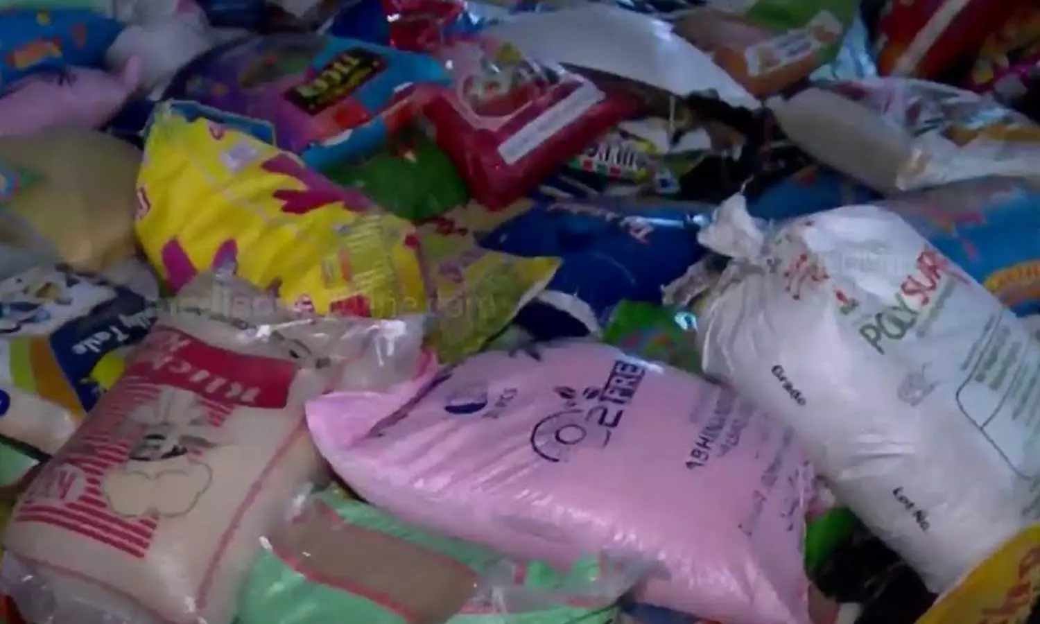 പുഴുവരിച്ച കിറ്റ് നൽകിയത് സന്നദ്ധ സംഘടനയെന്ന് വയനാട് എഡിഎം