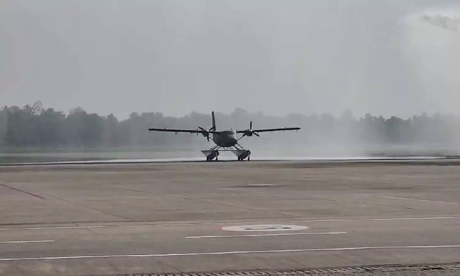 First seaplane lands at Kochi airport First seaplane lands at Kochi airport