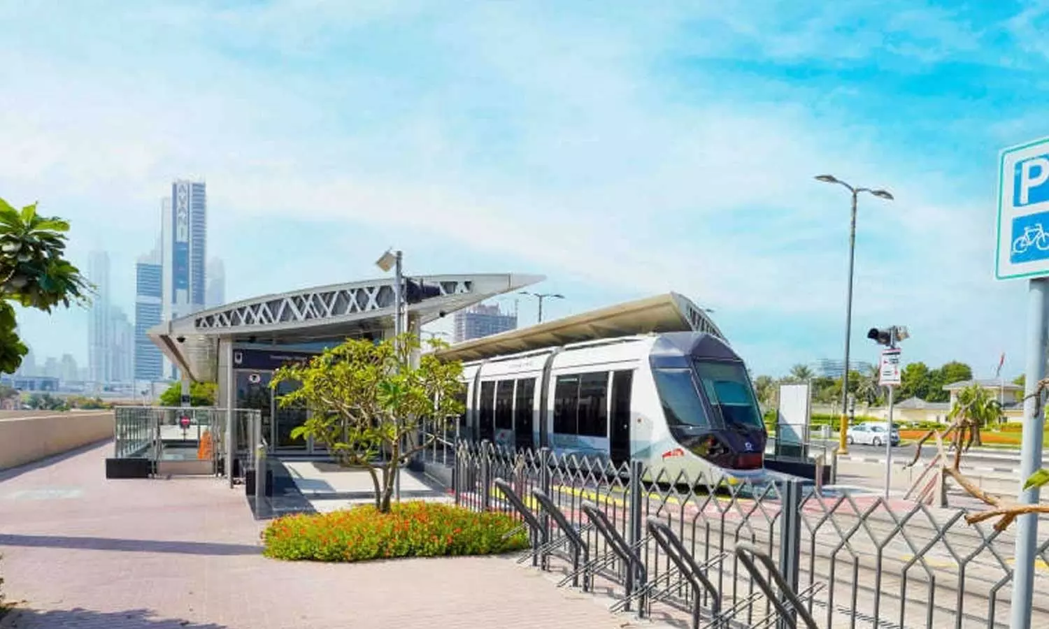 60 ലക്ഷം കിലോമീറ്റർ, 6 കോടി യാത്രക്കാർ; പത്ത് വർഷം പിന്നിട്ട് ദുബൈ ട്രാം 60 ലക്ഷം കിലോമീറ്റർ, 6 കോടി യാത്രക്കാർ; പത്ത് വർഷം പിന്നിട്ട് ദുബൈ ട്രാം