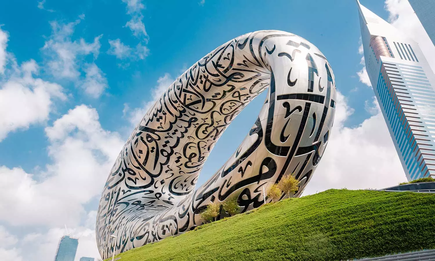 Procedures for obtaining visitor visa to Dubai have been tightened