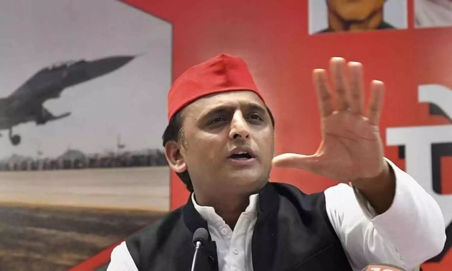 SP organises ‘Holi-Eid Milan’ programme to promote religious harmony in Lucknow