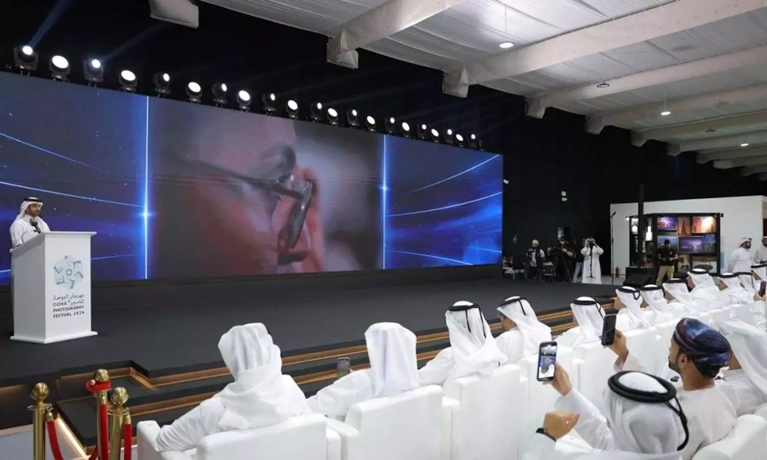 അഞ്ച് കോടി രൂപയിലധികം സമ്മാനം; ഫോട്ടോഗ്രാഫി അവാർഡ് പ്രഖ്യാപിച്ച് ഖത്തർ സാംസ്കാരിക മന്ത്രാലയം അഞ്ച് കോടി രൂപയിലധികം സമ്മാനം; ഫോട്ടോഗ്രാഫി അവാർഡ് പ്രഖ്യാപിച്ച് ഖത്തർ സാംസ്കാരിക മന്ത്രാലയം