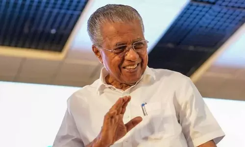 തെരഞ്ഞെടുപ്പ് പ്രചാരണത്തിനായി മുഖ്യമന്ത്രി പാലക്കാട്ട്; ഇന്നും നാളെയുമായി ആറിടത്ത് പൊതുയോഗങ്ങൾ