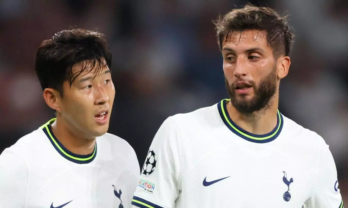 ‘‘കൊറിയക്കാർ എല്ലാം കാണാൻ ഒരുപോലെ’’; തമാശ കാര്യമായി, ടോട്ടനം താരത്തിന് ഏഴ് മത്സരങ്ങളിൽ വിലക്കും പിഴയും ‘‘കൊറിയക്കാർ എല്ലാം കാണാൻ ഒരുപോലെ’’; തമാശ കാര്യമായി, ടോട്ടനം താരത്തിന് ഏഴ് മത്സരങ്ങളിൽ വിലക്കും പിഴയും