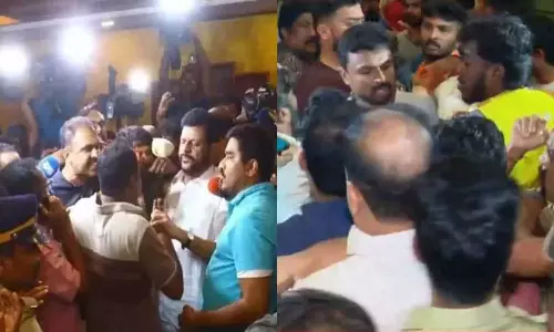 കോൺഗ്രസ് വനിതാ നേതാക്കളുടെ മുറികളിലെ പരിശോധന; റിപ്പോർട്ട് തേടി വനിതാ കമ്മീഷൻ