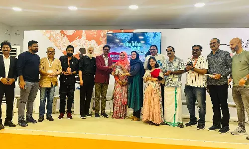 പ്രവാസി എഴുത്തുകാരി അബ്ദിയ ഷഫീനയുടെ നോവൽ ജിബ്രീലിന്റെ മകൾ പ്രകാശനം ചെയ്തു പ്രവാസി എഴുത്തുകാരി അബ്ദിയ ഷഫീനയുടെ നോവൽ ജിബ്രീലിന്റെ മകൾ പ്രകാശനം ചെയ്തു