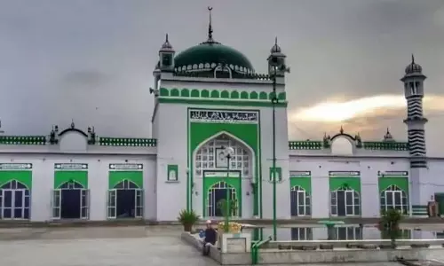 യുപിയിലെ നൂറ്റാണ്ടുകൾ പഴക്കമുള്ള  മസ്ജിദിൽ സർവേ നടത്താൻ കോടതി ഉത്തരവ്