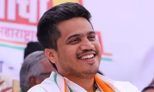 ബിജെപി പ്രവർത്തകർ ഇവിഎം സ്ട്രോങ്റൂം തകർക്കാൻ ശ്രമിച്ചു; രോഹിത് പവാർ