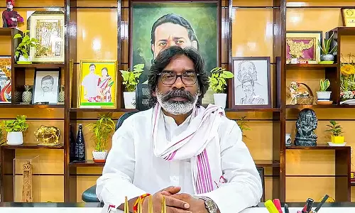 ജാർഖണ്ഡിൽ ഹേമന്ത് സോറൻ മുഖ്യമന്ത്രിയായി തുടരും