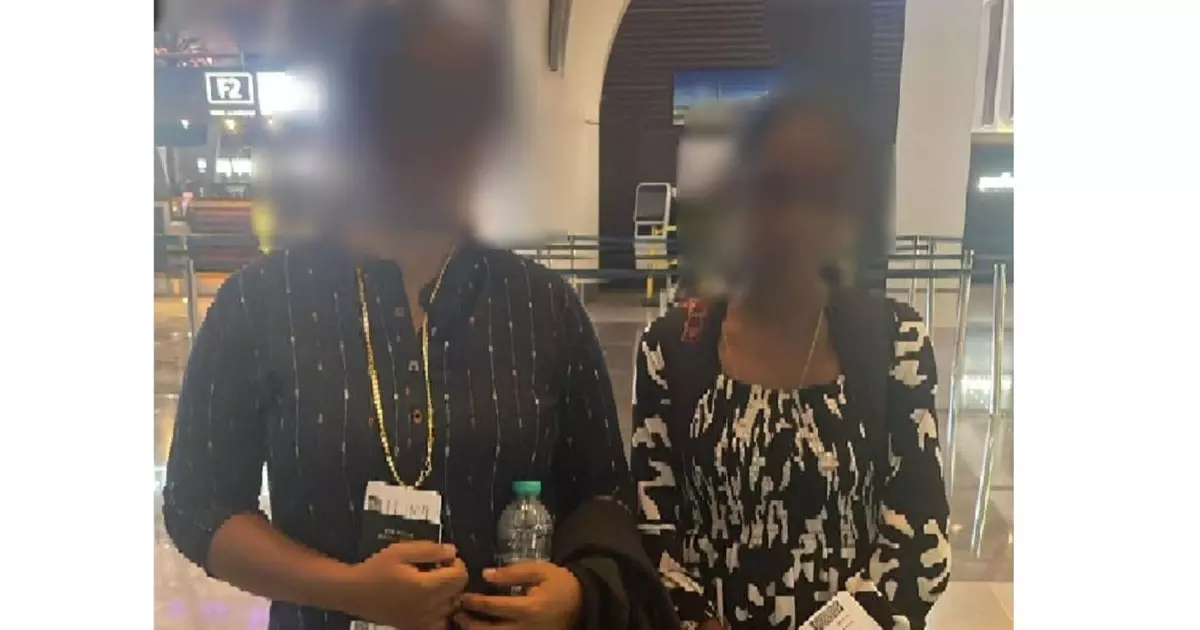 Kottayam natives who came to Oman on tourist visa were brought to Kerala by KMCC Kottayam natives who came to Oman on tourist visa were brought to Kerala by KMCC