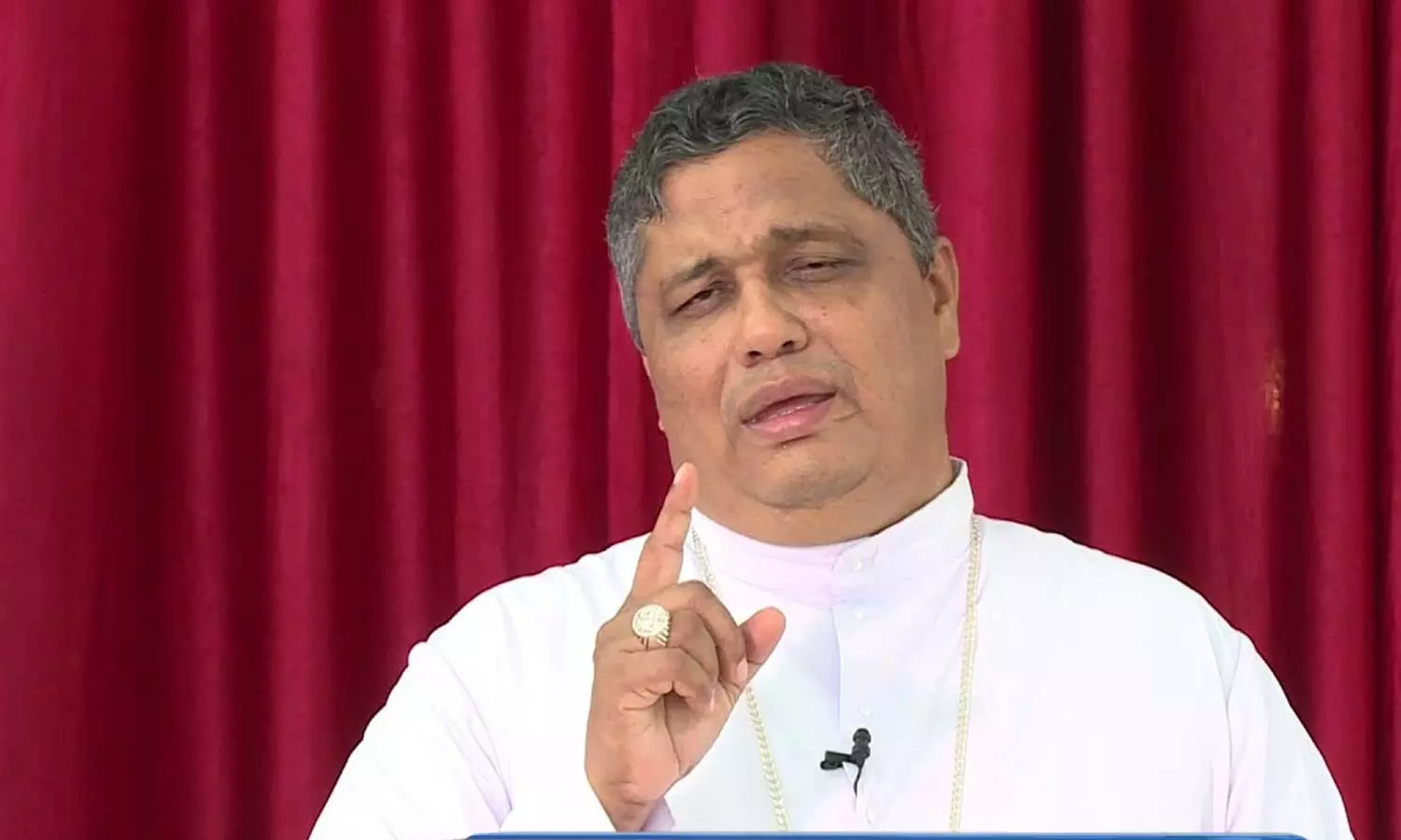 മുനമ്പത്ത് മുസ്‌ലിം സമുദായത്തിന്റെ പേര് പറഞ്ഞ് തമ്മിലടിപ്പിക്കാൻ ശ്രമം; തലശേരി ആർച്ച് ബിഷപ്പ് മാർ ജോസഫ് പാംപ്ലാനി