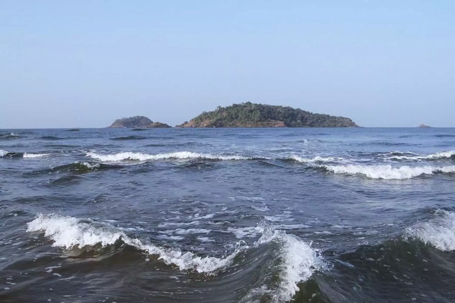 ഒമാനിൽ നാളെ മുതൽ ശക്തമായ വടക്കുപടിഞ്ഞാറൻ കാറ്റിനും കടൽക്ഷോഭത്തിനും സാധ്യത ഒമാനിൽ നാളെ മുതൽ ശക്തമായ വടക്കുപടിഞ്ഞാറൻ കാറ്റിനും കടൽക്ഷോഭത്തിനും സാധ്യത