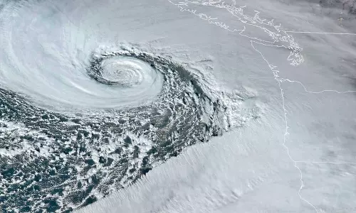 ഫെംഗൽ ചുഴലിക്കാറ്റ്: തമിഴ്‌നാട്ടില്‍ കനത്തമഴയ്ക്ക് സാധ്യത; കേരളത്തിലും ജാഗ്രതാ നിർദേശം