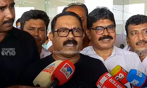 പ്ലസ് ടു കോഴക്കേസ്; സർക്കാർ ചെലവാക്കിയത് കോടികൾ, മുഖ്യമന്ത്രി തിരിച്ചടക്കണമെന്ന് കെ.എം ഷാജി