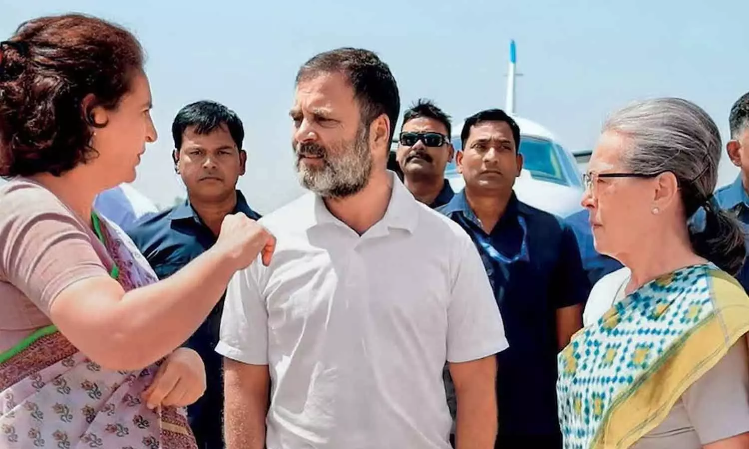 പ്രിയങ്കയുടെ വരവോടെ പാർലമെന്റിൽ ഗാന്ധിമാർ മൂന്ന്; വേറെയുമുണ്ട് കുടുംബക്കാർ... പ്രിയങ്കയുടെ വരവോടെ പാർലമെന്റിൽ ഗാന്ധിമാർ മൂന്ന്; വേറെയുമുണ്ട് കുടുംബക്കാർ...