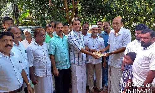 നവോദയ കുടുംബ സഹായ ഫണ്ട് കൈമാറി