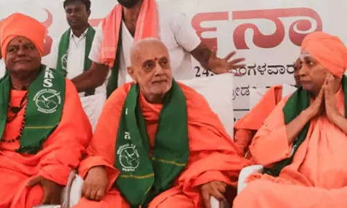 മുസ്‌ലിംകളുടെ വോട്ടവകാശം റദ്ദാക്കണമെന്ന പരാമർശം; വൊക്കലിഗ മഹാസംസ്ഥാന മഠം തലവനെതിരെ എഫ്ഐആർ രജിസ്റ്റർ‌ ചെയ്തു